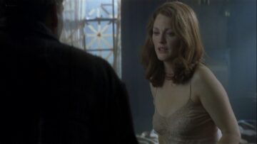 Julianne Moore nude topless and sex - The End of the Affair (1999) HD 1080p WEB Julianne Moore nude topless and sex - The End of the Affair (1999) HD 1080p WEB (2)