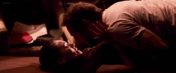 Lena Headey hot sex and nude covered - Tell Tale (2009) HD 720p BluRay Lena Headey hot sex and nude covered - Tell Tale (2009) HD 720p BluRay (6)