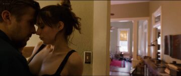 Rooney Mara and Natalie Portman hot few other's nude- Song To Song (2017) HD 1080p BluRay Rooney Mara and Natalie Portman hot few other's nude- Song To Song (2017) HD 1080p BluRay (14)