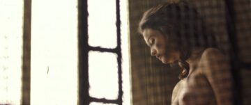 Maria Pedraza nude topless and sex - Amar (ES-2017) HD 1080p Web (6)