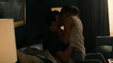 Kate Beckinsale hot and sexy Kiersey Clemons busty in lingerie - The Only Living Boy in New York (2017) HD 1080p Web. Kate Beckinsale hot and sexy Kiersey Clemons busty in lingerie - The Only Living Boy in New York (2017) HD 1080p Web. (4)