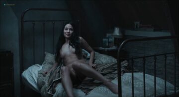 Lize Feryn nude butt and sex and Dewi Reijs nude bush - Een echte Vermeer (NL -2016) HD 1080p Web (20)