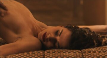 Lize Feryn nude butt and sex and Dewi Reijs nude bush - Een echte Vermeer (NL -2016) HD 1080p Web (7)