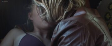 Jennifer Garner hot bra undies Maika Monroe hot some sex - The Tribes of Palos Verdes (2017) HD 1080p Jennifer Garner hot bra undies Maika Monroe hot some sex - The Tribes of Palos Verdes (2017) HD 1080p (6)