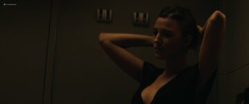 Blake Lively nude boobs, butt in shower and hot sex - All I See Is You (2016) HD 1080p Blake Lively nude boobs, butt in shower and hot sex - All I See Is You (2016) HD 1080p (8)