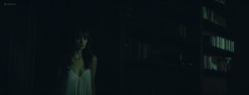 Ahna O'Reilly hot see through and wet - Sleepwalker (2017) HD 1080p Web Ahna O'Reilly hot see through and wet - Sleepwalker (2017) HD 1080p Web (14)