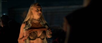 Sophie Turner hot and sexy - Josie (2017) HD 1080p Web Sophie Turner hot and sexy - Josie (2017) HD 1080p Web (3)