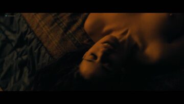 Lucie Lucas nude topless and hot sex - Porto (2016) HD 1080p WEB Lucie Lucas nude topless and hot sex - Porto (2016) HD 1080p WEB (12)