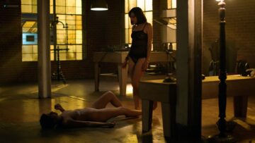 Mishel Prada nude lesbian sex Melissa Barrera nude topless - Vida (2018) s1e3 HD 1080p Web Mishel Prada nude lesbian sex Melissa Barrera nude topless - Vida (2018) s1e3 HD 1080p Web (11)