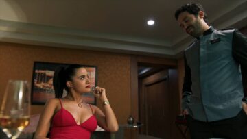 Paulina Gaitán nude topless and lot of sex - Diablo Guardián (MX-2018) s1e-6-8 HD 1080p Web (17)