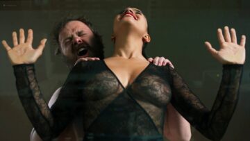 Paulina Gaitán nude topless and lot of sex - Diablo Guardián (MX-2018) s1e-6-8 HD 1080p Web (16)