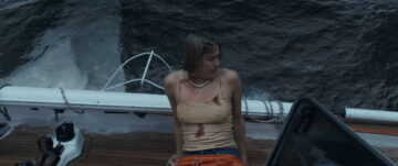 Shailene Woodley nude brief topless, wet and hot- Adrift (2018) HD 1080p Web Shailene Woodley nude brief topless, wet and hot- Adrift (2018) HD 1080p Web (18)