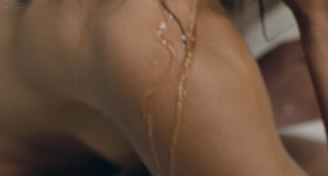 Zita Hanrot nude topless and Clémence Boisnard nude too - La fête est finie (FR-2017) HD 1080p Web Zita Hanrot nude topless and Clémence Boisnard nude too - La fête est finie (FR-2017) HD 1080p Web (9)
