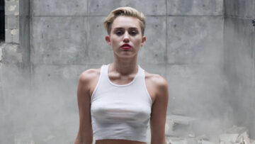 Miley Cyrus nude topless and butt - Wrecking Ball (2013) Outtakes HD 1080p Miley Cyrus nude topless and butt - Wrecking Ball (2013) Outtakes HD 1080p (17)