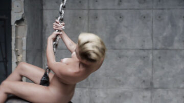 Miley Cyrus nude topless and butt - Wrecking Ball (2013) Outtakes HD 1080p Miley Cyrus nude topless and butt - Wrecking Ball (2013) Outtakes HD 1080p (9)