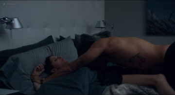 Anna Kendrick hot and some mild sex Blake Lively nude butt skinny dipping - A Simple Favor (2018) Anna Kendrick hot and some mild sex Blake Lively nude butt skinny dipping - A Simple Favor (2018) (11)