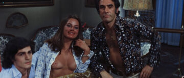 Barbara Bouchet nude lesbian sex with Rosalba Neri and Patrizia Viotti nude - Alla ricerca del piacere (IT-1972) HD1080p (10)