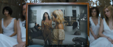 Riki Lindhome nude topless and sex Riley Keough hot others nude - Under the Silver Lake (2018) HD 1080p Web Riki Lindhome nude topless and sex Riley Keough hot others nude - Under the Silver Lake (2018) HD 1080p Web (4)