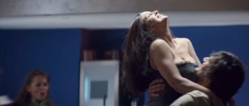 Monica Bellucci nude topless - Un ete brulant (FR-2011) HD 1080p BluRay Monica Bellucci nude topless - Un ete brulant (FR-2011) HD 1080p BluRay (4)
