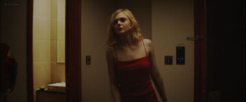 Elle Fanning sexy - Teen Spirit (2018) HD 1080p Web Elle Fanning sexy - Teen Spirit (2018) HD 1080p Web (5)