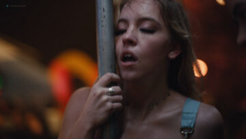 Sydney Sweeney hot Hunter Schafer topless Alexa Demie sexy - Euphoria (2019) s1e4 HD 1080p Sydney Sweeney hot Hunter Schafer topless Alexa Demie sexy - Euphoria (2019) s1e4 HD 1080p (9)