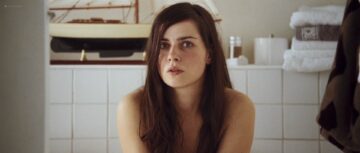 Nora Tschirner nude topless - Keinohrhasen (2007) 1080p BluRay Nora Tschirner nude topless - Keinohrhasen (2007) 1080p BluRay (5)