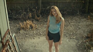 Trieste Kelly Dunn hot and Sarah Brooks nude sideboob - Girl on the Third Floor (2019) 1080 Web Trieste Kelly Dunn hot and Sarah Brooks nude sideboob - Girl on the Third Floor (2019) 1080 Web (15)