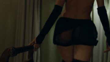 Trieste Kelly Dunn hot and Sarah Brooks nude sideboob - Girl on the Third Floor (2019) 1080 Web Trieste Kelly Dunn hot and Sarah Brooks nude sideboob - Girl on the Third Floor (2019) 1080 Web (7)