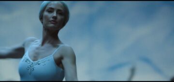 Minka Kelly sexy and body-double butt - Titans (2018) S1 Web Minka Kelly sexy and body-double butt - Titans (2018) S1 Web (9)