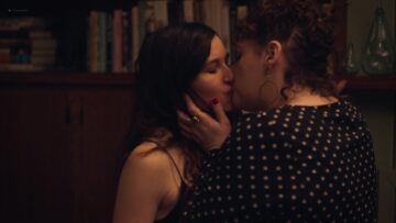 Kathryn Hahn nude sex threesome with Katie Kershaw - Mrs. Fletcher (2019) s1e7 HD 1080p Kathryn Hahn nude sex threesome with Katie Kershaw - Mrs. Fletcher (2019) s1e7 HD 1080p (13)
