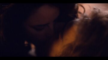 Kaya Scodelario hot and some sex - Spinning Out (2020) s1e1-3 HD 1080p Kaya Scodelario hot and some sex - Spinning Out (2020) s1e1-3 HD 1080p (2)