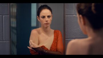 Kaya Scodelario hot and some sex - Spinning Out (2020) s1e1-3 HD 1080p Kaya Scodelario hot and some sex - Spinning Out (2020) s1e1-3 HD 1080p (17)