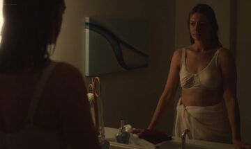 Anne Hathaway nude topless - The Last Thing He Wanted (2020) HD 1080p Web Anne Hathaway nude topless - The Last Thing He Wanted (2020) HD 1080p Web (3)