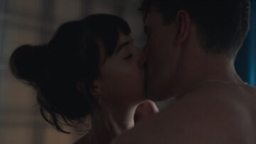 Daisy Edgar-Jones nude topless and sex - Normal People (UK-2020) HD 1080p Web Daisy Edgar-Jones nude topless and sex - Normal People (UK-2020) HD 1080p Web (11)