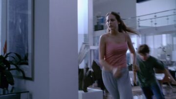 Leelee Sobieski hot and sexy in bikini The Glass House 2001 HD 1080p Web 016 Leelee Sobieski hot and sexy in bikini The Glass House 2001 HD 1080p Web 016