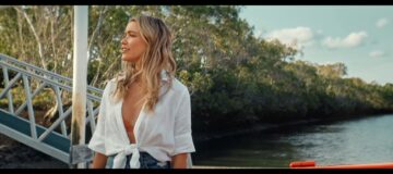 Katrina Bowden hot and wet Kimie Tsukakoshi bikini Great White 2021 1080p Web 2 Katrina Bowden hot and wet Kimie Tsukakoshi bikini Great White 2021 1080p Web 2