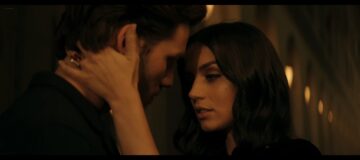 Ana de Armas hot and sexy Entering Red 2019 1080p Web 8