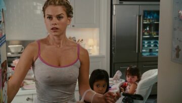 Alice Eve wet bouncing boobs Sex and the City 2 2010 1080p BluRay 16 Alice Eve wet bouncing boobs Sex and the City 2 2010 1080p BluRay 16