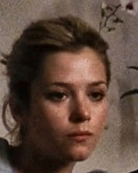Anna Friel