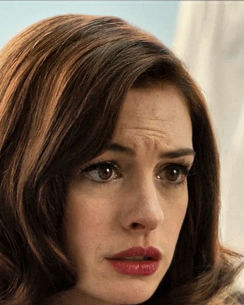 Anne Hathaway