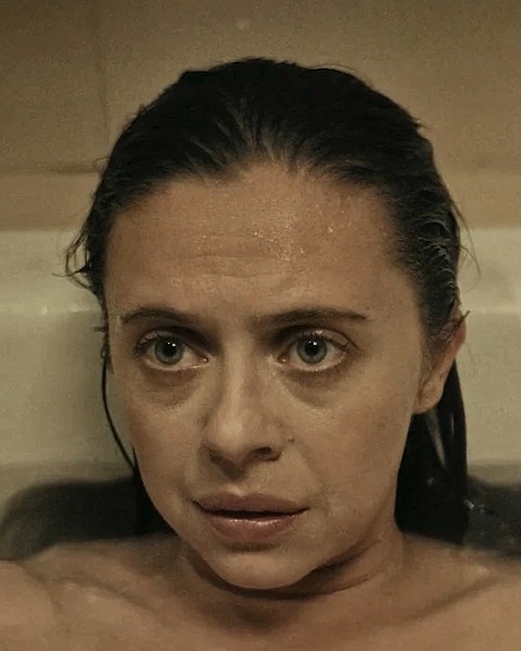 Bel Powley