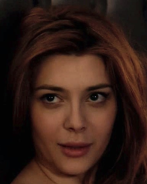 Elena Satine