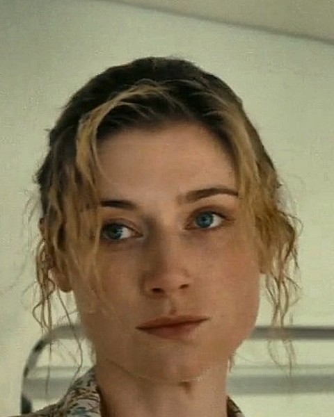 Elizabeth Debicki