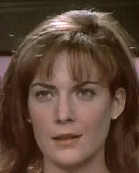 Lara Flynn Boyle