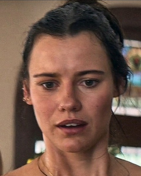 Lily Sullivan
