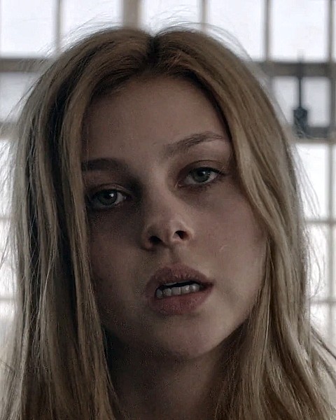 Nicola Peltz