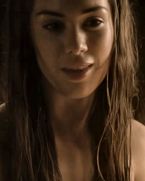 Roxanne McKee